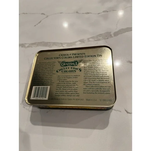 Crayola Collector's Colors Limited Edition Tin Box (1991) 72 Crayons Open Box - Picture 3 of 10